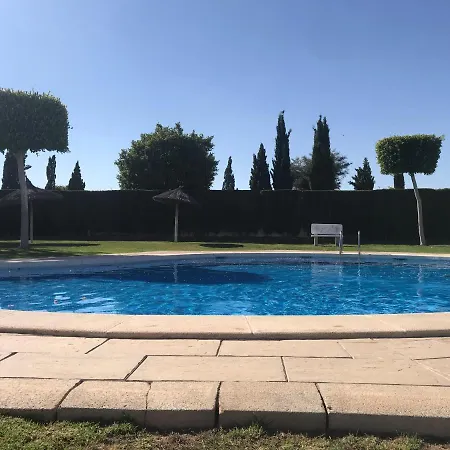Villamartin, Lovely 2 Bed House, Short Walk To The Plaza. Holiday home *